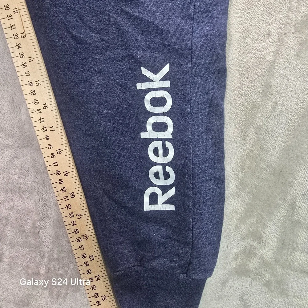 Reebok product pair